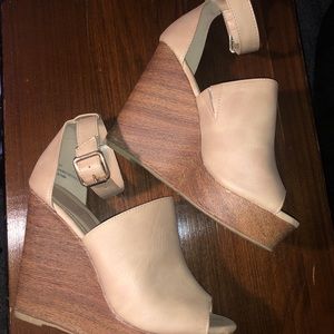 Super cute high heel wedges